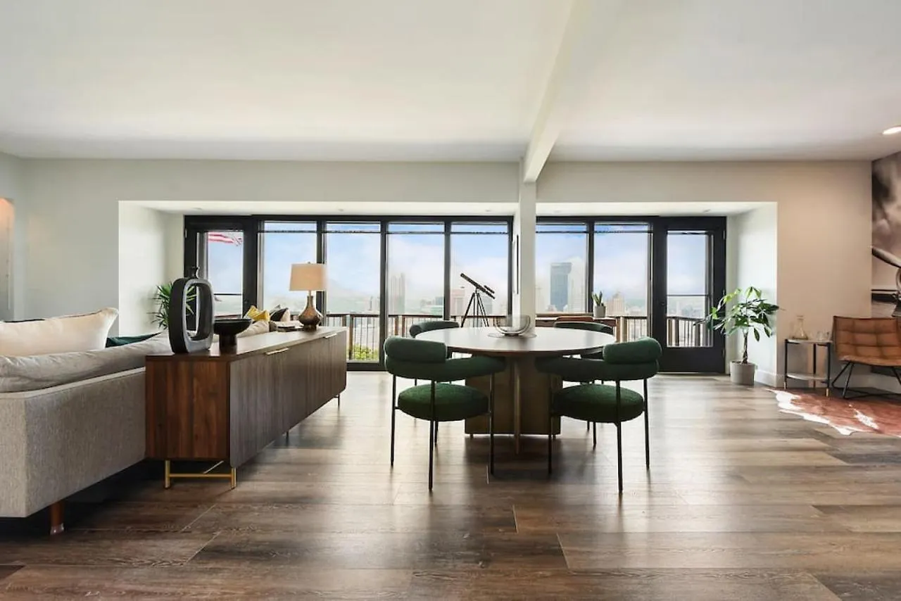 The Grandview Penthouse - Sweeping City Views 피츠버그